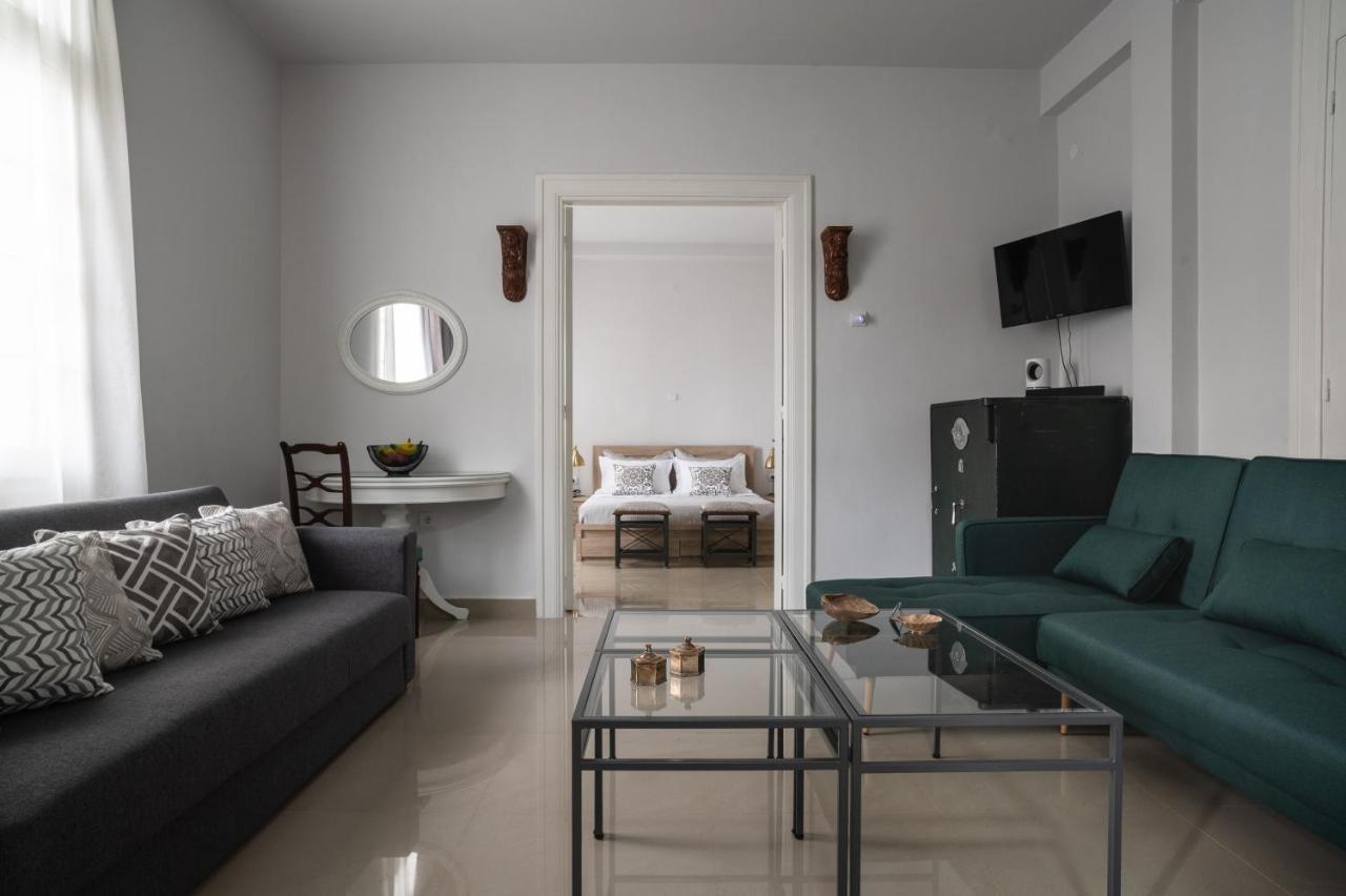Polytimon, An Athenian Neoclassical Apartment Exterior photo